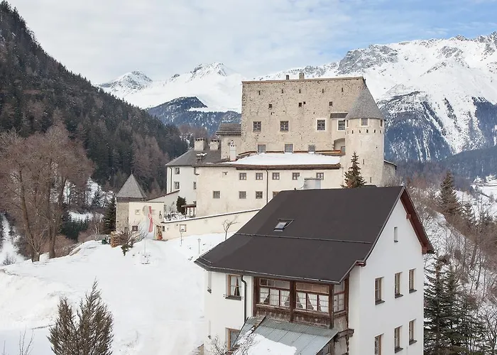 Hotel Neue Burg
